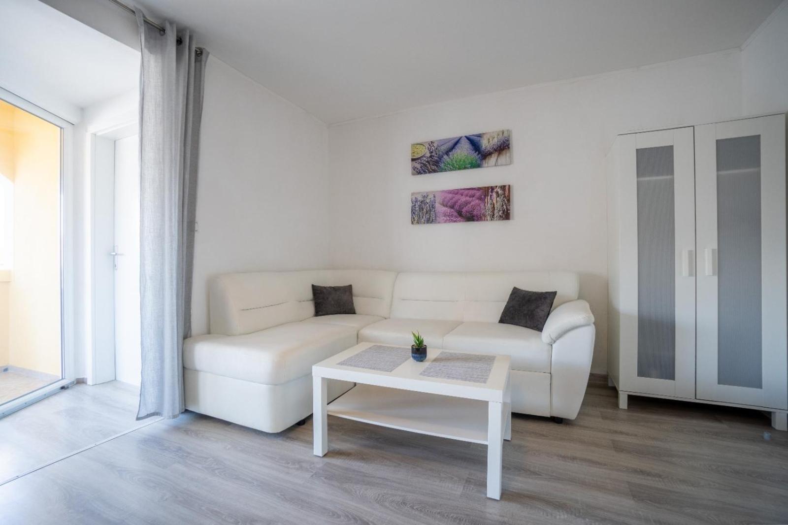 Apartments Pavic Vir Bagian luar foto