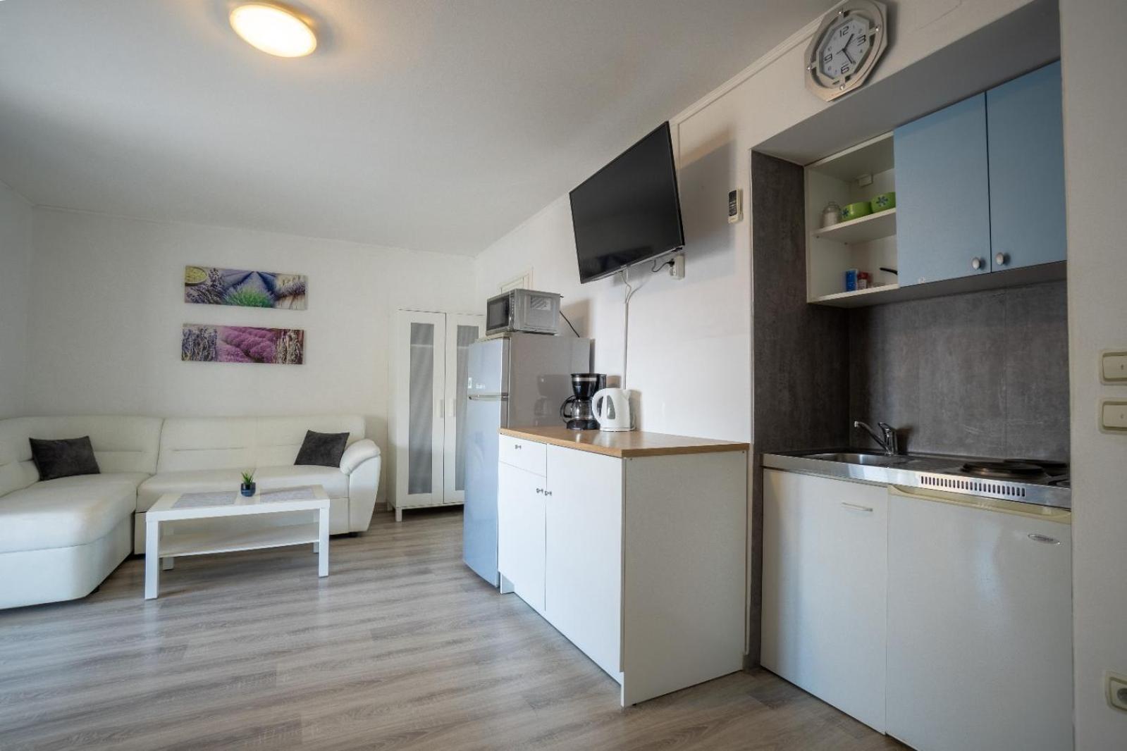 Apartments Pavic Vir Bagian luar foto