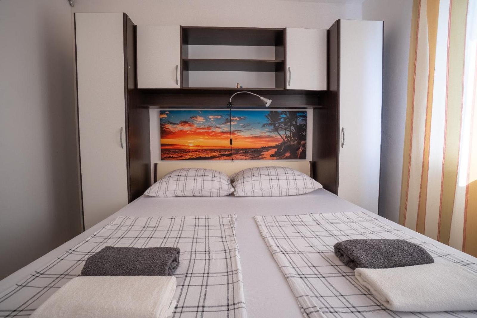 Apartments Pavic Vir Bagian luar foto