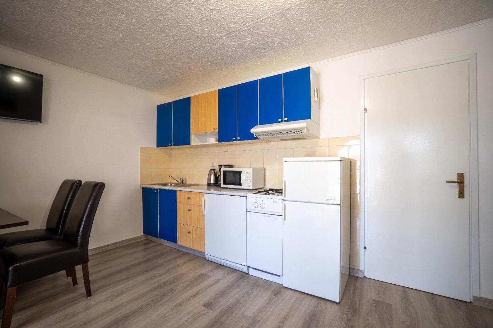 Apartments Pavic Vir Bagian luar foto