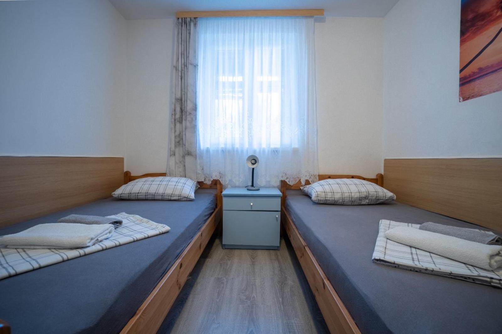 Apartments Pavic Vir Bagian luar foto